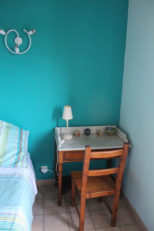 Bed and Breakfast Ferme De La Corbette Клюни Экстерьер фото